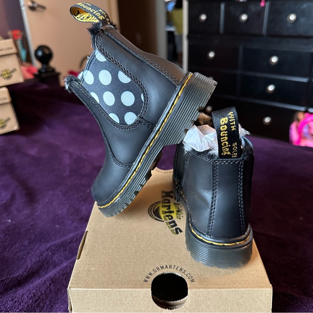 Toddler Girl Dr. Martens Chelsea Polka dot Boot